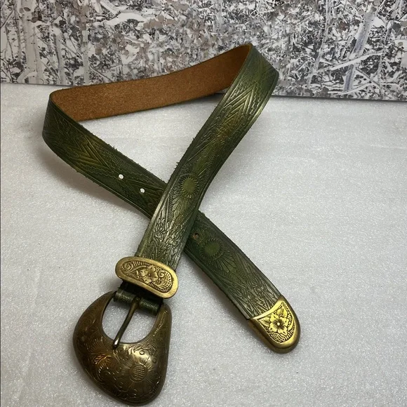 Engraved Tooled Leather Belt - Picture 6 of 10